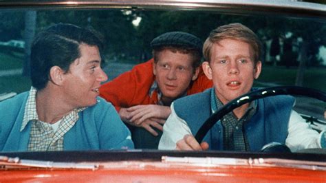 Where to watch happy days. A nostalgic comedy set in 1950s Milwaukee, Happy Days follows the Cunningham family: hardware store owner Howard (Tom Bosley); his wife, Marion (Marion Ross); and their kids, Richie (Ron Howard) and Joanie (Erin Moran). With Richie's friends Potsie (Anson Williams) and Ralph (Don Most) constantly dreaming up cockeyed teenage schemes and Fonzie's … 