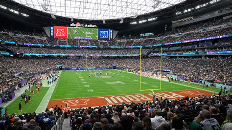 Where to watch the super bowl. Published February 10, 2023 • Updated on February 10, 2023 at 11:30 am. Rihanna talks about the thrills and the intense preparations that go into performing at the Super Bowl. Super Bowl weekend ... 