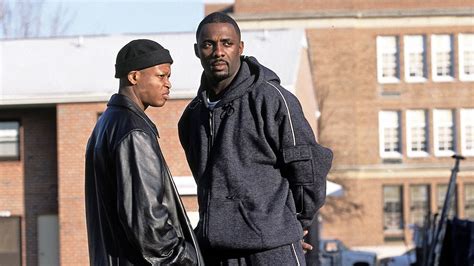 Where to watch the wire. Apr 6, 2012 ... You wouldn't watch a half-hour of a film, review it, watch another 30 minutes, and write another review, and so on. If Simon sees “The Wire” as ... 