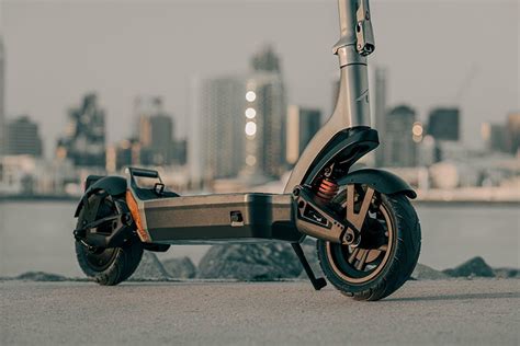 Which Apollo Electric Scooter is Right For You?