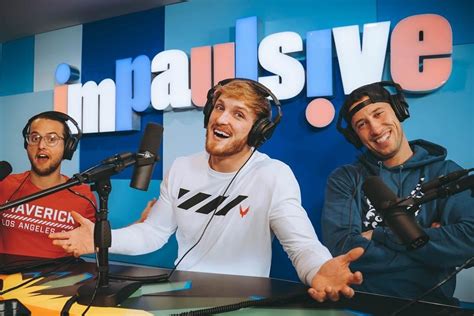 Which microphone does Logan Paul use in his podcast …