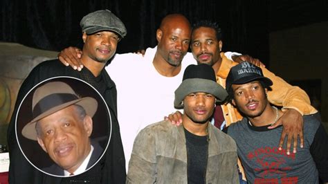 Marlon Wayans is honoring his father, Howell 