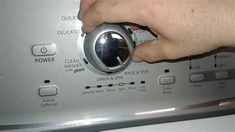 This is normal. If the washer will not unlock at the end of a wash cycle, unplug the washer or disconnect power. Wait approximately 2 minutes for control to reset. Reconnect power to washer (plug in). Run a "Drain and Spin" cycle. The door should …. 