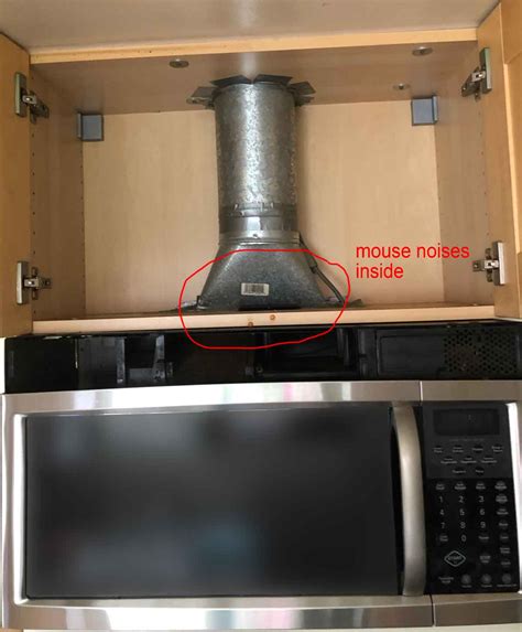 Plug the microwave back into the power source or switch on the dedicated circuit breaker. Verify that the microwave is receiving power. Turn on the microwave and activate the exhaust fan function. Listen for the sound of the new motor running and check if the exhaust fan operates smoothly and effectively.. 