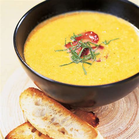 Whiskeyflamberad majssoppa.