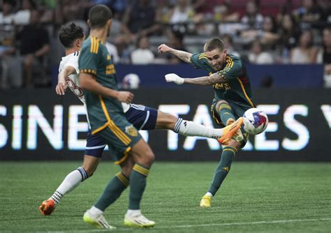 White, Gauld lead Whitecaps over Galaxy 4-2