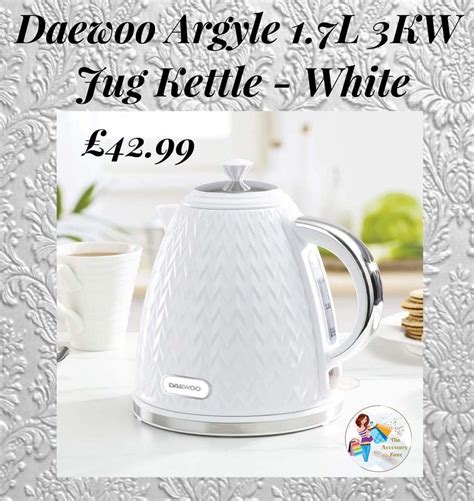 White Argyle Kettle & Toaster Set Daewoo Electricals