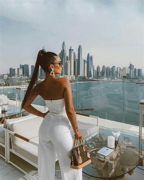 White Gomez Instagram Dubai