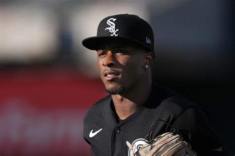 White Sox decline team option on Tim Anderson, making him a free agent