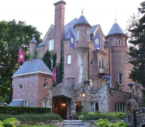 The Castle is a popular topic on social media, including the Memories of Peoria and Retro Peoria Facebook pages. This article originally appeared on Journal Star: From daydreams to dragons: The ...