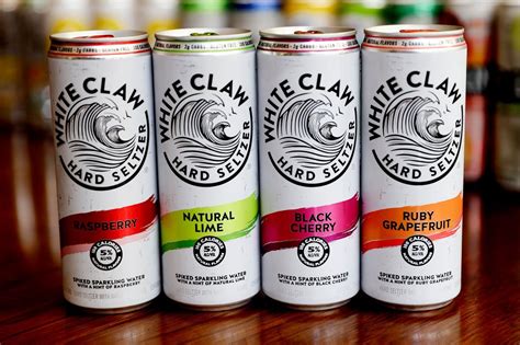 White claw flavors. Iron 0mg. 0%. Vitamin C 0mg. 0%. * The % Daily Value (DV) tells you how much a nutrient in a serving of food contributes to a daily diet. 2,000 calories a day is used for general nutrition advice. Ingredients. Purified carbonated water, alcohol, natural flavors, citric acid, cane sugar, natural blackberry juice concentrate, sodium citrate. 