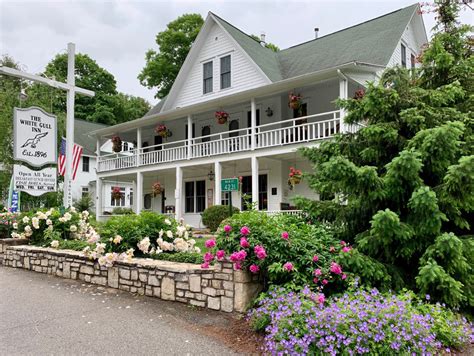 White gull inn fish creek wi. The White Gull Inn is a historic hotel in the scenic village of Fish Creek, Door County, Wisconsin. Learn about the history, attractions and activities of Fish … 