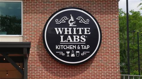 White labs asheville. White Labs is a great brewery in Asheville that uses different yeast strains to brew a variety of beers with unique flavor profiles. They brew the same beer with different yeast strains, … 