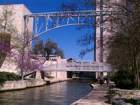 San Antonio, Texas is a city with a rich history and vibrant culture. Its mix of Spanish, Mexican, and American influences make it a unique destination for travelers from all over the world. One of the best ways to experience the city’s cha.... 