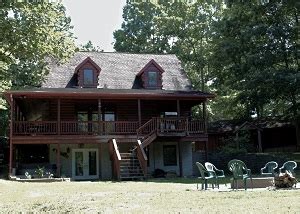 Whitetail Cottage - Pioneer Mountain Homestead