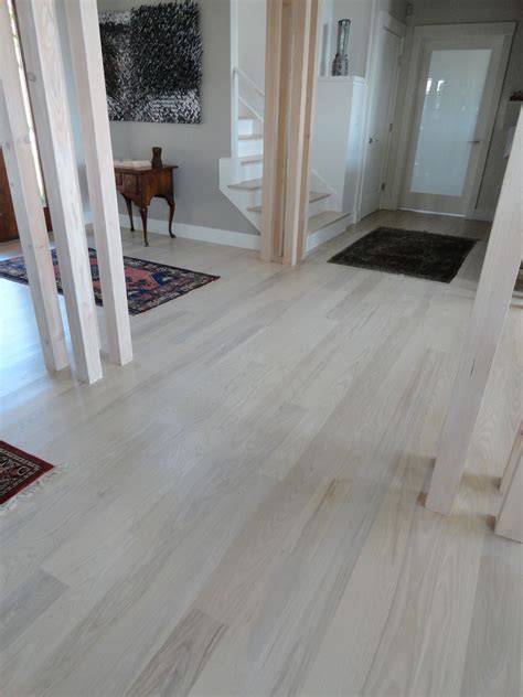 Whitewash hardwood floors. Jan 31, 2017 ... Application of I coat Bona NordicSeal . With white wash stains, you must use a water base ; otherwise, the floors will turn yellow. 2coats Bona ... 