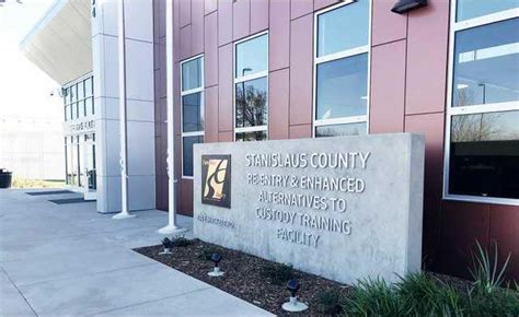 Stanislaus Administrative Sheriff's Department Jeff Dirkse, Sheriff-Coroner 250 E Hackett Road Modesto CAN 95358 Phone: 209-525-7117 Fax: 209-525-7111 . Sheriff's Detention Center 200 E Hackett Road Modesto CANVAS 95358 Phone: 209-525-5630 Fax: 209-567-4444. Accessibility. Looking Webmail. Reports Website Issues Here. 