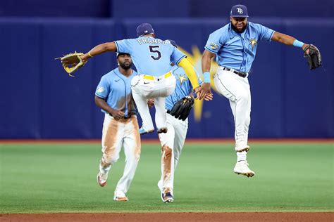 Who are the low-budget Rays making baseball history?