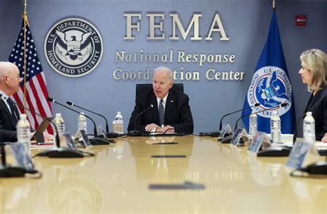 Who designates the process for transferring command fema. The jurisdiction or organization with primary responsibility for the incident designates the Incident Commander and the process for transferring command. Transfer of command may occur during the course of an incident. 