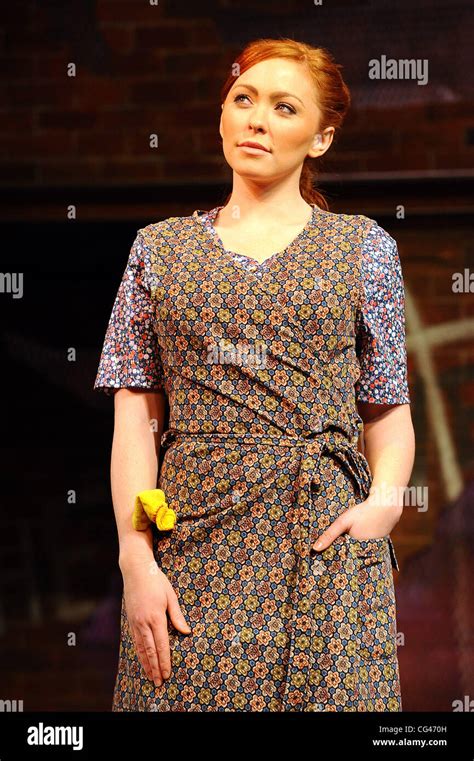 Who has played Mrs Johnstone in Blood Brothers?