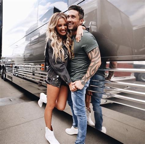 Who is Michael Ray dating? Michael Ray girlfriend, wife - Who