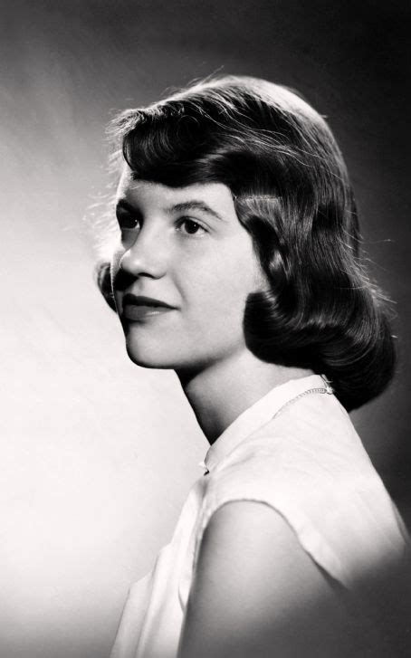 Who is Sylvia Plath dating? Sylvia Plath boyfriend, husband