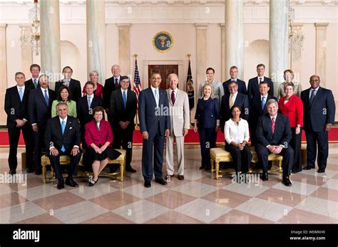 Who is in barack obama's cabinet
