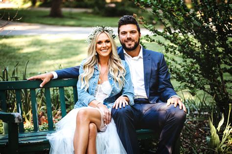 Lyndsay Bell (left) is married to Chiefs tight end Blake Bell. Instagram . Kansas City tight end Blake Bell and his wife, Lyndsay, are one of Chiefs Kingdom’s most beloved couples.