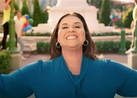 Who is the fat lady in the jardiance commercial. Oct 28, 2023 · Jardiance/YouTube. A post from a now-deleted Reddit user shows how hurtful the commentary around the Jardiance commercial – and Deanna Colón – has gotten. "I'm sick of how fatphobia seems the ... 