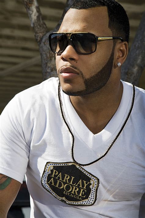 Who is the lead model in Flo Rida