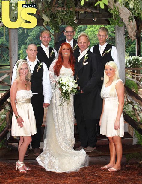 Who is wynonna judd married to. Wynonna Judd married Cactus Moser in a sunset wedding June 10 on her farm in Leiper's Fork, Tenn. — and the new Us Weekly, out now, has all the exclusive details and photos! 