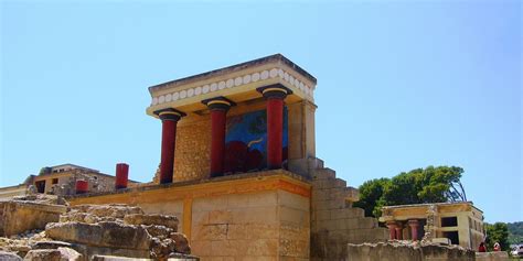 Who were the Minoans and Mycenaeans? - History Skills