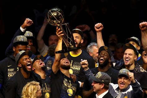 Who won the nba. Awards History 2022-23 NBA AWARDS Kia All-NBA 1st, 2nd, 3rd Teams announced Newly crowned Kia MVP Joel Embiid headlines the All-NBA 1st Team, while MVP runner-up … 