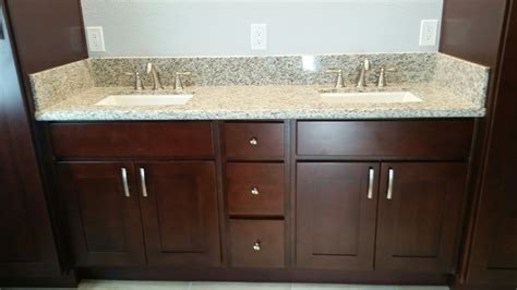 Wholesale Kitchen Cabinets and Bathroom Vanities