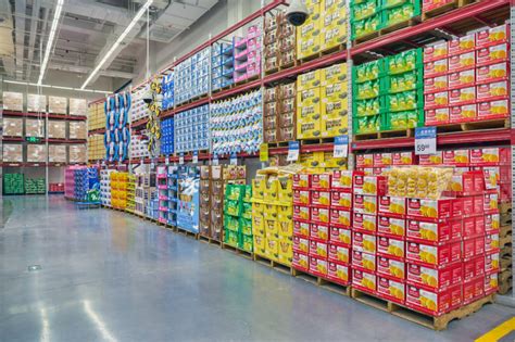 Wholesale stores online. As a retailer, finding cost-effective ways to source products is essential for maximizing profits. One strategy that has gained popularity in recent years is purchasing wholesale p... 