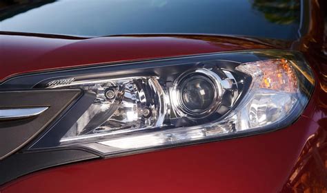 Why Are My Headlights Flickering? 6 Possible Reasons