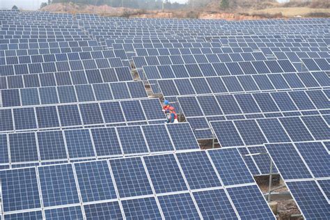 Why China Is Leading The World In Solar Power OilPrice.com