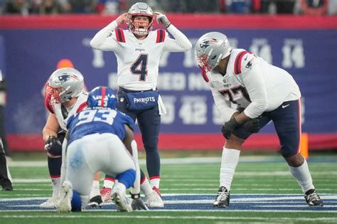 Why Conor McDermott started over Trent Brown in Patriots’ loss to Giants
