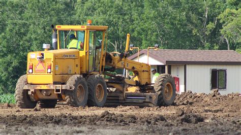 Why GPS Skills Are Important For Grader Operators