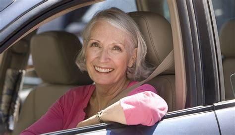 Why Older People Should Gradually Drive Less Often