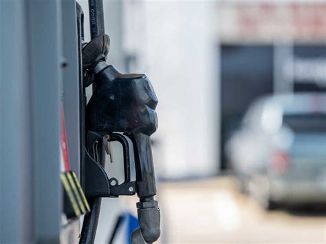 ২৮ সেপ, ২০২৩ ... When will California gas prices go down? GasBuddy spokesperson Patrick De Haan says while it is a developing situation, gas prices could go down .... 