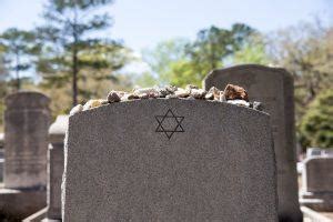 Why are jewish graves above ground. .  <a href=https://findlamp.ru/x894flgt/bailame-bad-bunny...