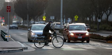 Why bicyclists don’t pay for roads the same way drivers do: Roadshow