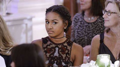 Why did sasha obama transfer