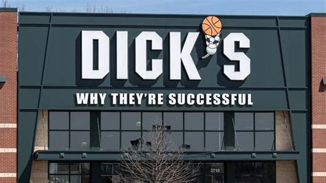 Why did they name it Dick’s sporting goods? – AnswerParadise.net