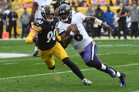 Why didn’t the Ravens kick a field goal at end of half vs. Steelers? ‘Miscommunication’ led to surprise snap.