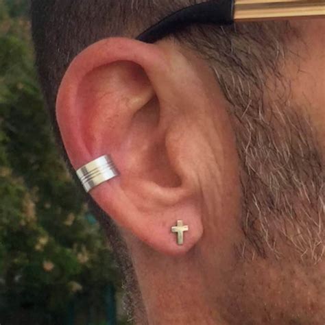 Why do Basque men wear earrings