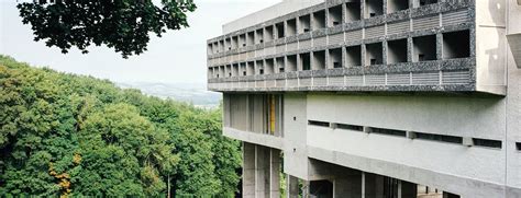 Why is Le Corbusier controversial