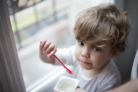 Why is my Toddler Suddenly a Picky Eater? - Motherly