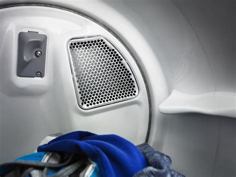 Why is my dryer not drying. Blower Wheel is Loose or Dirty. If the dryer is heating up but not drying clothes, there may be a mechanical issue with the blower wheel. The blower wheel operates inside the dryer by circulating heated air into the drum to dry the clothes. The blower wheel could be damaged or excessively dirty, causing it to fail to spin. 